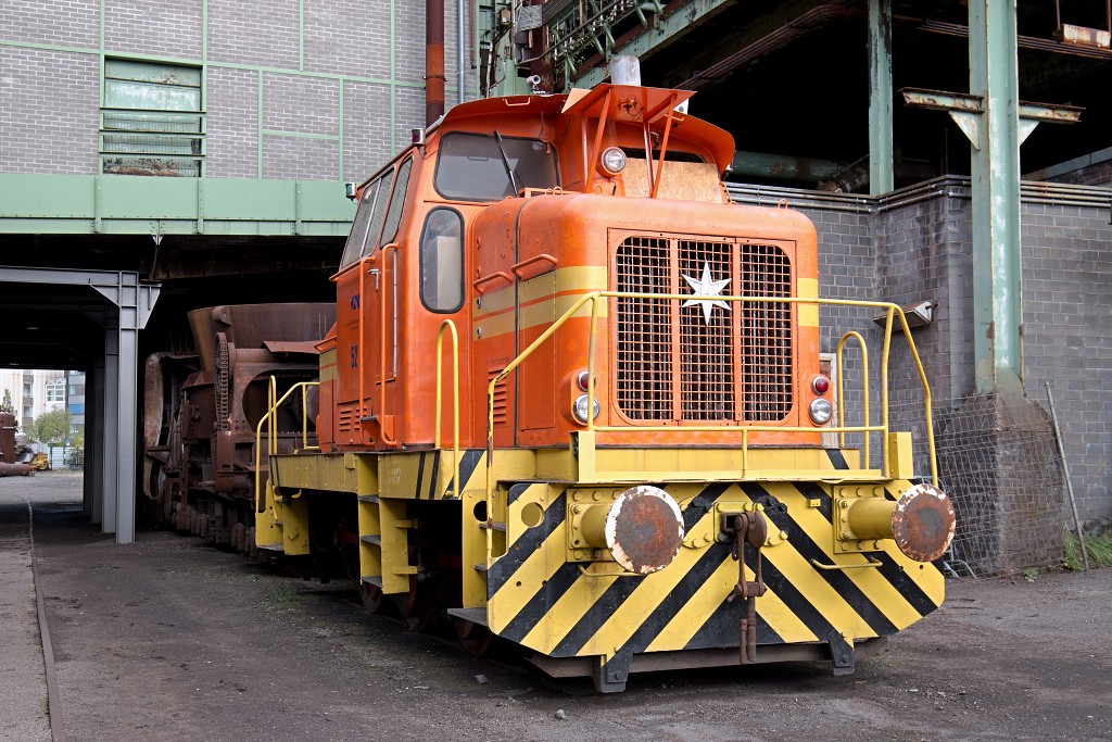 spoorweg spoorwegen hdr ns trein treinen locomotief verkeer transport openbaar vervoer spoor stoomlocomotief station